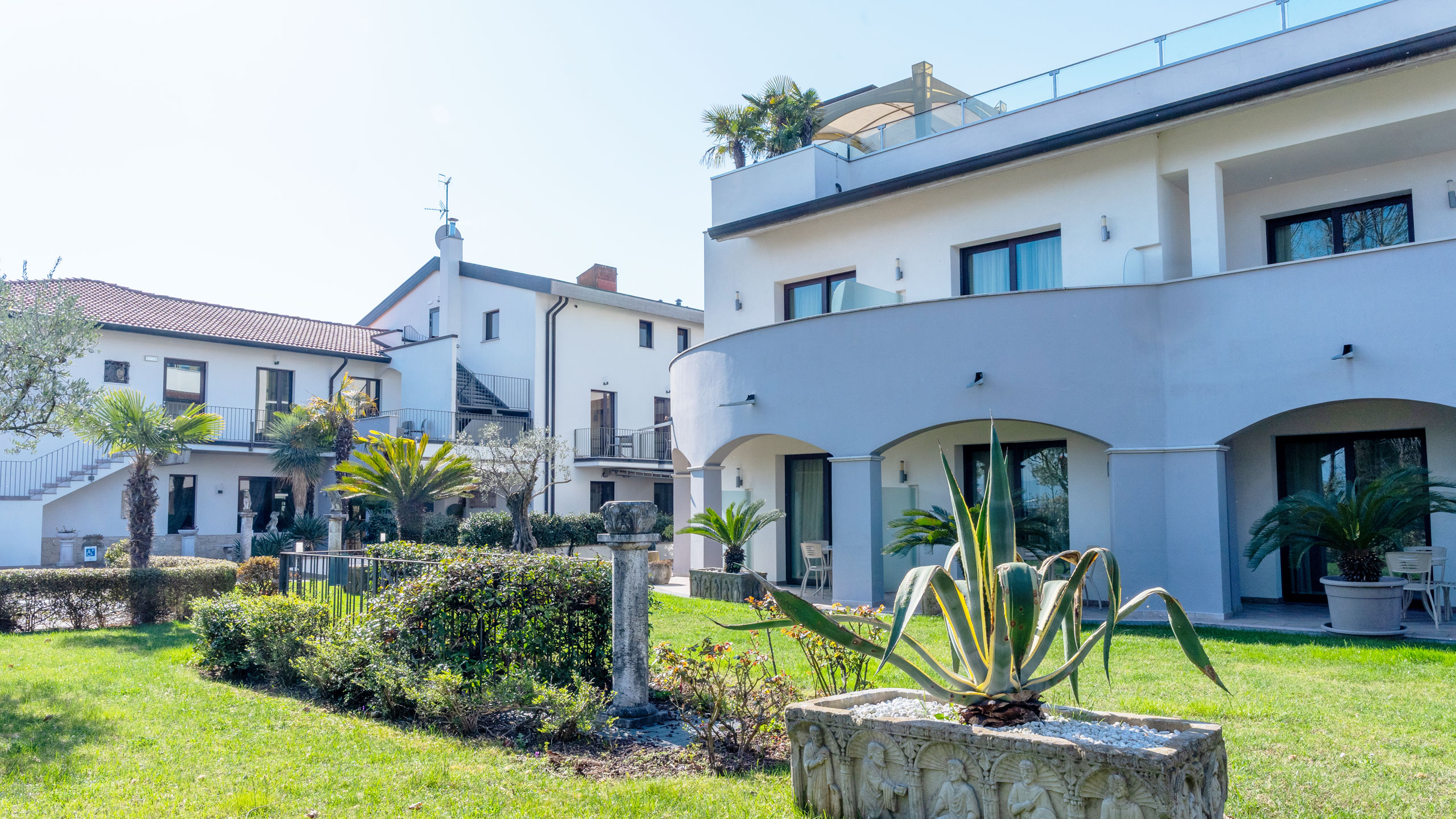 Richiedi Info | Hotel Arena Sirmione Contatti